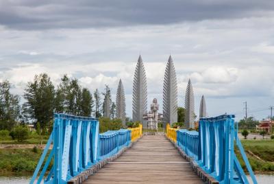 Full-day: BIG GROUP VINH MOC TUNNELS - DMZ TOUR FROM HUE CITY Full-day: BIG GROUP VINH MOC TUNNELS - DMZ TOUR FROM HUE CITY