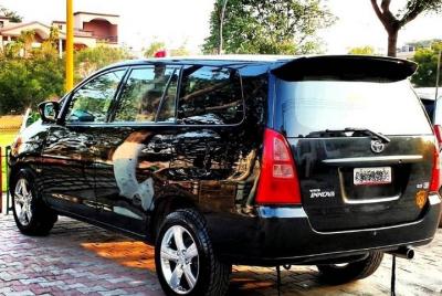 Private Car Service in Hue with Driver Private Car Service in Hue with Driver