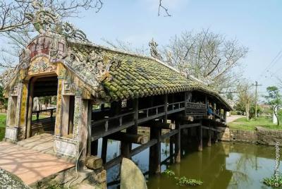 Hue Classic Visiting Thien Mu pagoda and cycling Thanh Toan village countryside