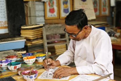 Half-day CRAFT VILLAGES from HUE CITY