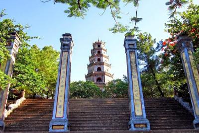 Half-Day Royal Hue Tour