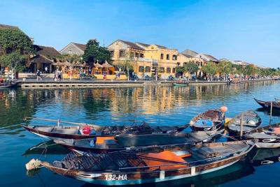 Chan May Shore Excursion: Transfer to Hoi An city Marble Mountain