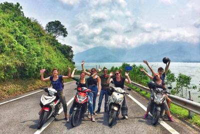 Private Tour from Hue to Hoi An Private Tour from Hue to Hoi An