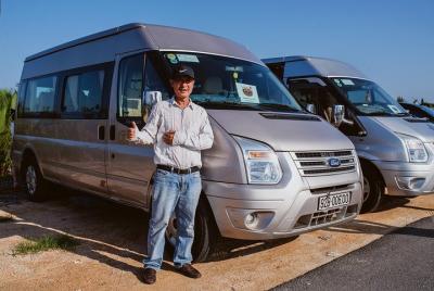 Private car transfer from Hue to Da nang or Hoi An via Hai van Pa Private car transfer from Hue to Da nang or Hoi An via Hai van Pa