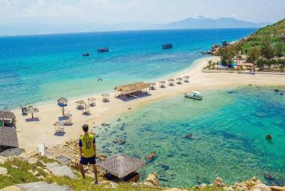 Nha Trang Salanganes Islands full day group tour Nha Trang Salanganes Islands full day group tour