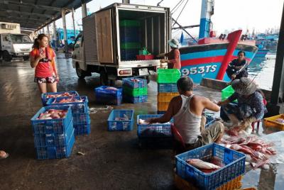 Nha Trang Sunrise Bike Tour to Fishing Port and Local Market Nha Trang Sunrise Bike Tour to Fishing Port and Local Market
