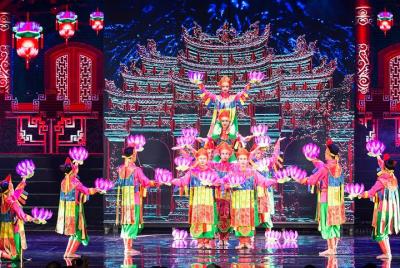 Skip the Line: DucaShow Nha Trang Ticket - Vietnamese Minstrelsy Skip the Line: DucaShow Nha Trang Ticket - Vietnamese Minstrelsy