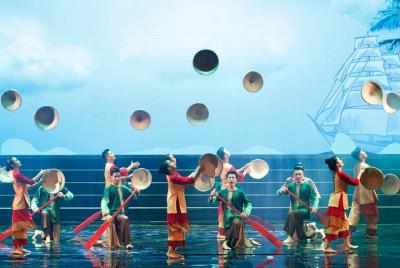 DucaShow - A special art show in Nha Trang DucaShow - A special art show in Nha Trang