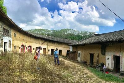 Traditional Hakka Village Tour with Local Family Visit Traditional Hakka Village Tour with Local Family Visit