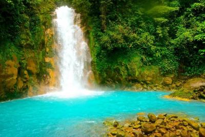 Rio Celeste Hiking, Sloth Sanctuary & Llanos de Cortes Waterfall Tour Rio Celeste Hiking, Sloth Sanctuary & Llanos de Cortes Waterfall Tour