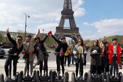 Experience Segways in Paris 90 min