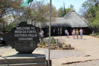 Guided Tour Of The Victoria Falls + Lunch - Classic Package Guided Tour Of The Victoria Falls + Lunch - Classic Package