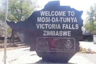 Guided Tour Of The Majestic Victoria Falls Guided Tour Of The Majestic Victoria Falls