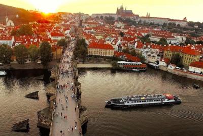 Prague Evening Cruise with Buffet-Style Dinner and Music Prague Evening Cruise with Buffet-Style Dinner and Music