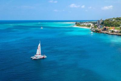 Reggae & Snorkeling Catamaran Cruise from Montego Bay Reggae & Snorkeling Catamaran Cruise from Montego Bay