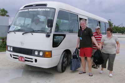 Grand Cayman Private Customized Bus Tour Grand Cayman Private Customized Bus Tour