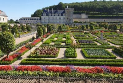 5-Day Private Tour around Seine Valley and the Loire Valley
