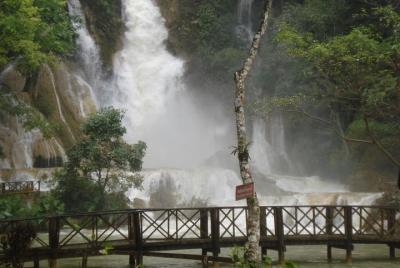 Pak Ou cave - Villages and Kuangsi falls - Full Day Tour Pak Ou cave - Villages and Kuangsi falls - Full Day Tour