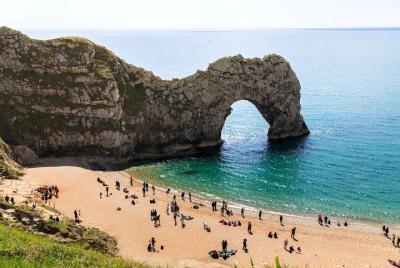 Jurassic Coast: Lulworth Cove and Durdle Door half day trip