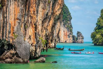 Phang Nga Bay (James Bond Island) Sea Canoe Tour with Lunch by Lo