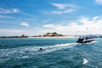 Full-Day Cruise of Khai Nok and Khai Nui Island with Lunch Full-Day Cruise of Khai Nok and Khai Nui Island with Lunch
