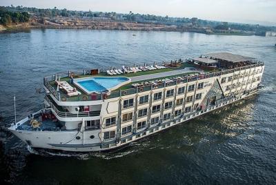Amazing 4 Days Nile Cruise luxor,Aswan,abu simbel with Train Tick Amazing 4 Days Nile Cruise luxor,Aswan,abu simbel with Train Tick
