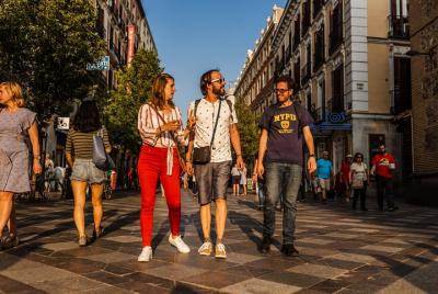 Private Madrid Tour with a Local, Highlights & Hidden Gems, Perso