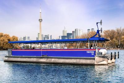 1-Hour Toronto Harbour Tour with Live Narration 1-Hour Toronto Harbour Tour with Live Narration
