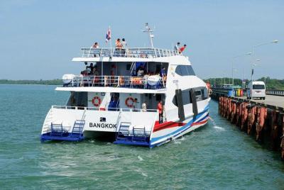 Trat to Koh Kood by Boonsiri High Speed Catamaran