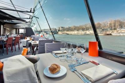 Eiffel Tower Summit Floor Access & Lunch Cruise