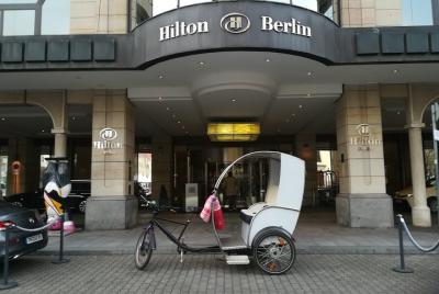 Berlin Highlights & Rickshaw & Driver Guide Berlin Highlights & Rickshaw & Driver Guide