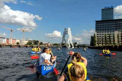 Explore Berlin by canoe Explore Berlin by canoe