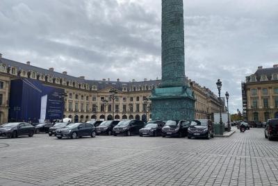 Full Day Private Tour of Paris - Sedan Car