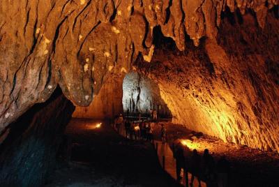 Beautiful Bijambare Cave Tour 