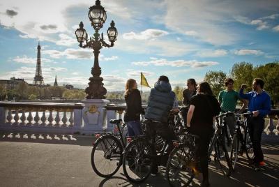 Paris 3-hour Sightseeing Bike Tour
