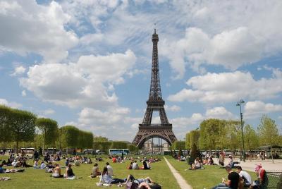 Eiffel Tower Skip the Line Ticket with French Crepe Tasting & Sei Eiffel Tower Skip the Line Ticket with French Crepe Tasting & Sei