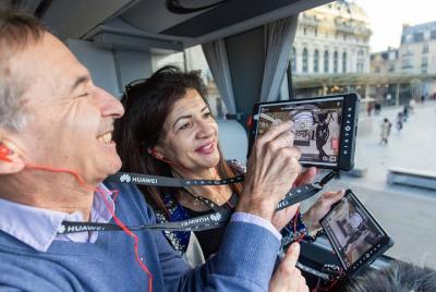 Paris Highlights Immersive Coach Tour with Histopad