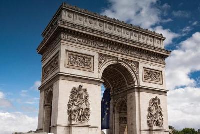 Arc de Triomphe Skip The Line + Rooftop Access