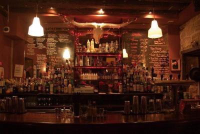 Pub Crawl in Latin Quarter