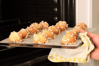 Ohlala Choux and Chouquettes pastry class in Paris