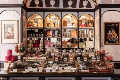 Private Pastry Tour in Le Marais