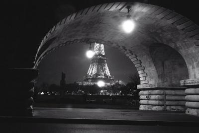 Paris until the heart of the night.