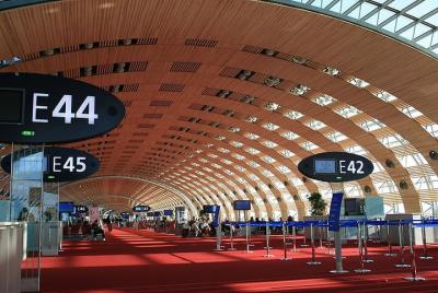 Private departure transfer from Paris to Paris Orly Airport
