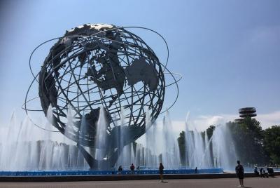 New York- City of Contrasts New York- City of Contrasts