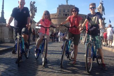 Villa Borghese Bike Tour in Rome