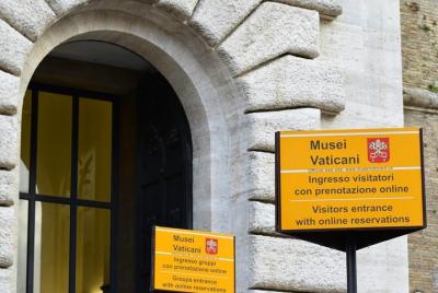 Sistine Chapel Reservation (Pay ticket cost at office)