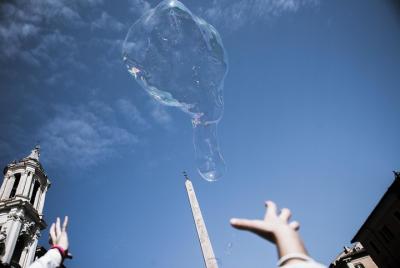 Virtual Trip to Rome to Learn Street-Photography and How to Captu