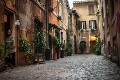 Trastevere: A Self-guided Audio Tour of Rome's Medieval Village by VoiceMap
