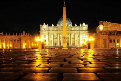 Private Romantic Tour Rome by Night with driver (hotel pick up / drop off)