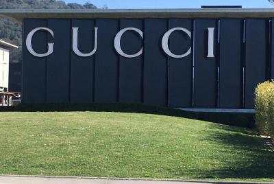 The Mall Luxury Outlet in Tuscany Shopping Private Tour